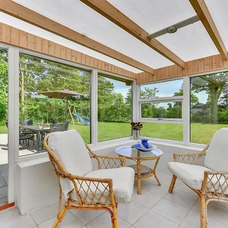 Σπίτι διακοπών Stunning In With 2 Bedrooms And Wifi *