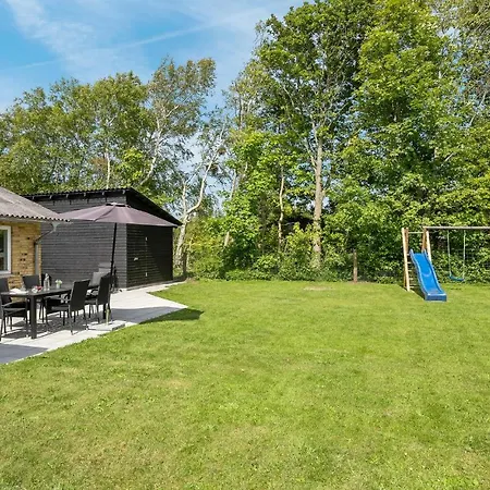 Stunning In With 2 Bedrooms And Wifi * Tarm